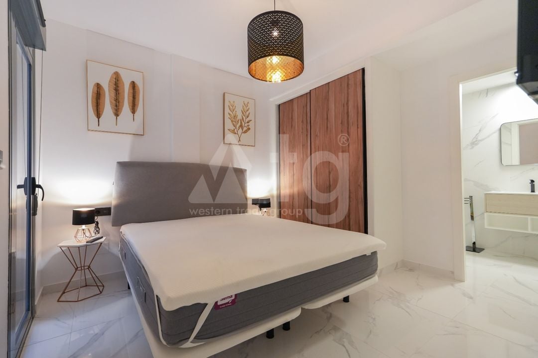 3 bedroom Apartment in Torrevieja - NHT85921 - Photo - 9