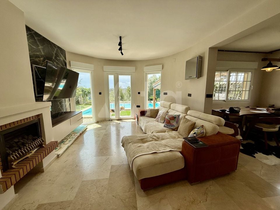 4 bedroom Villa in Orihuela Costa - SH86466 - Photo - 2