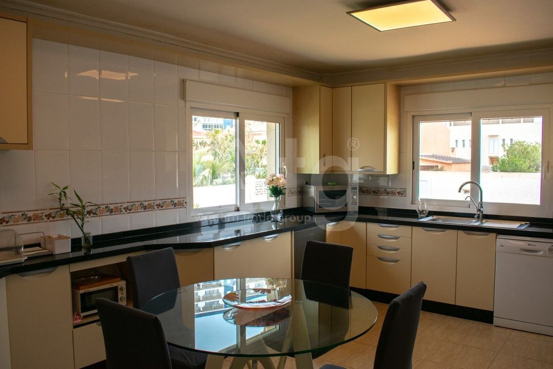 5 bedroom Villa in La Manga - SV87611 - Photo - 11