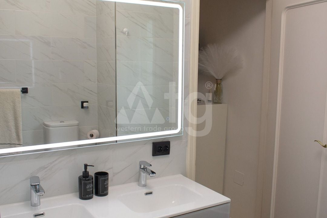 5 bedroom Villa in La Manga - SV87611 - Photo - 30