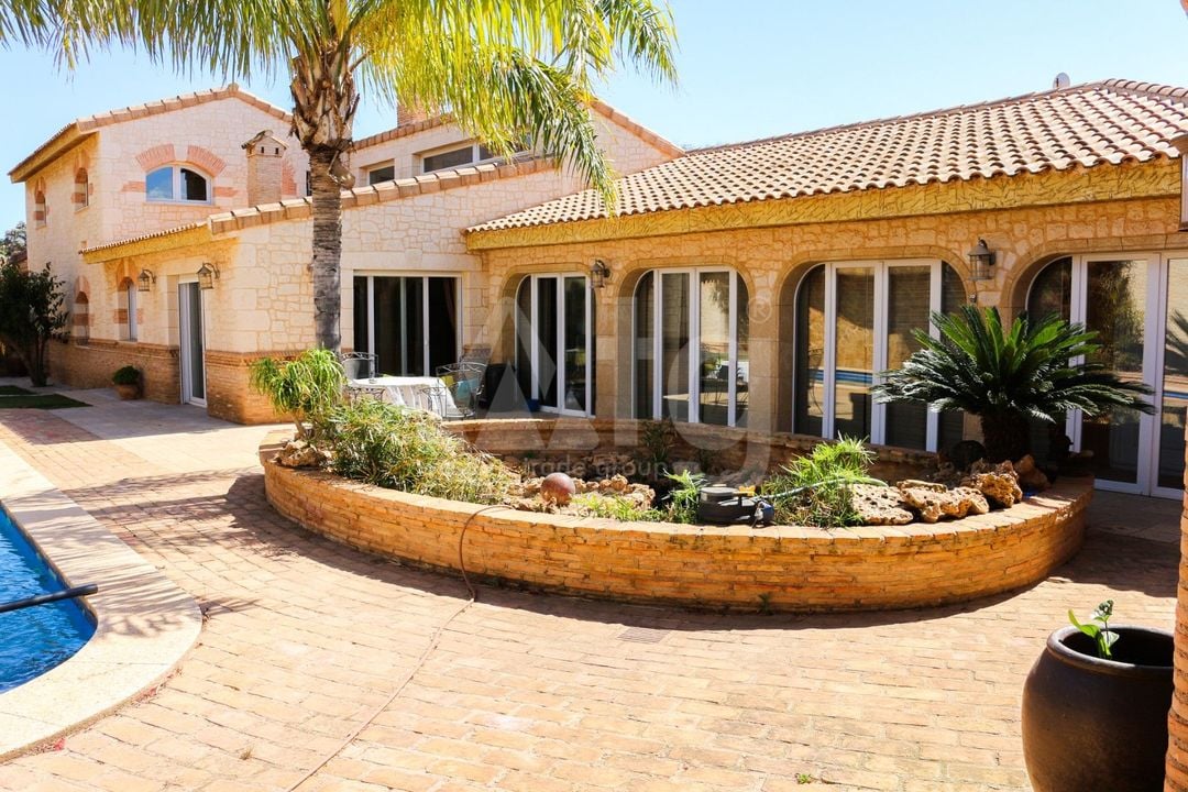 Villa de 4 chambres à Los Urrutias - SV87636 - Photo - 1