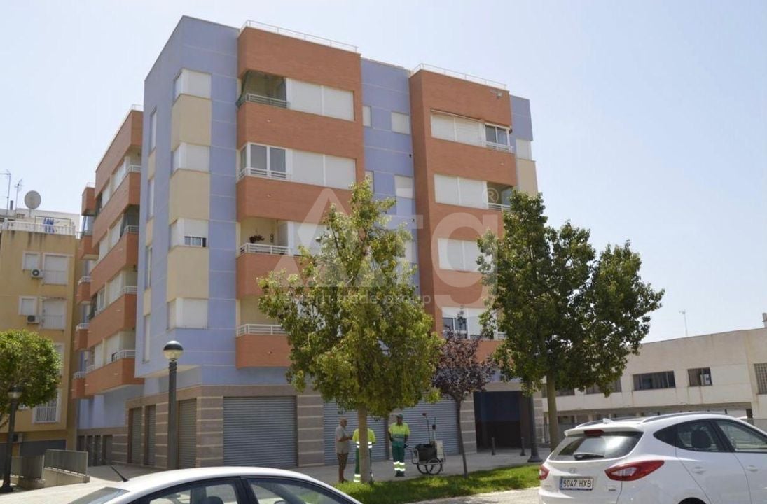 Appartement de 2 chambres à La Marina - VEC88081 - Photo - 1
