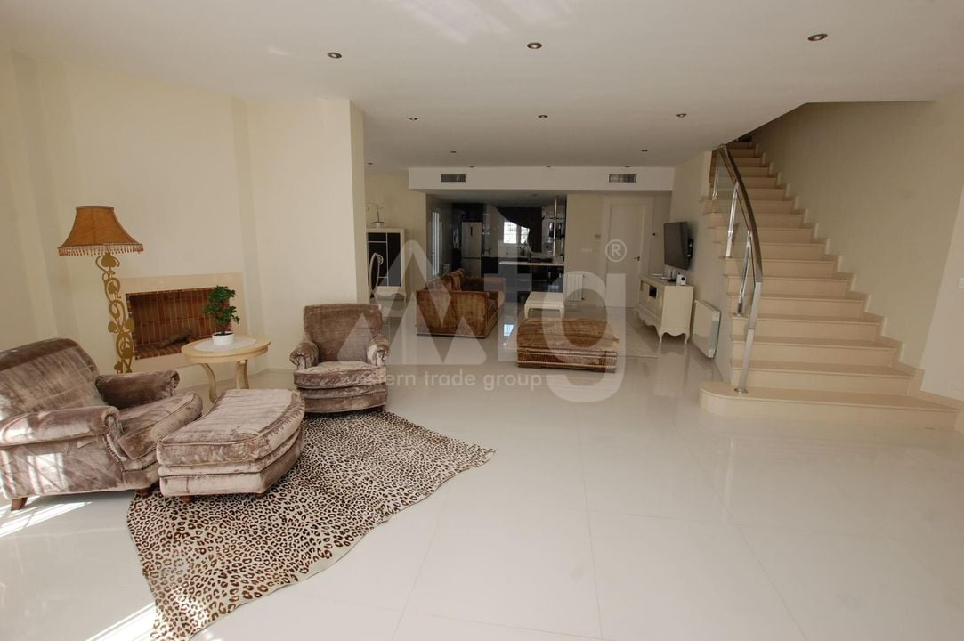 Villa de 5 chambres à Ciudad Quesada - IMC89139 - Photo - 7