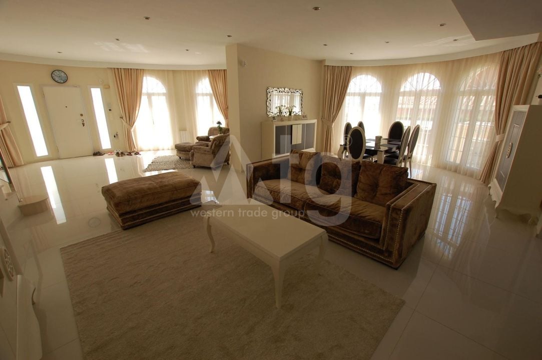 Villa de 5 chambres à Ciudad Quesada - IMC89139 - Photo - 4