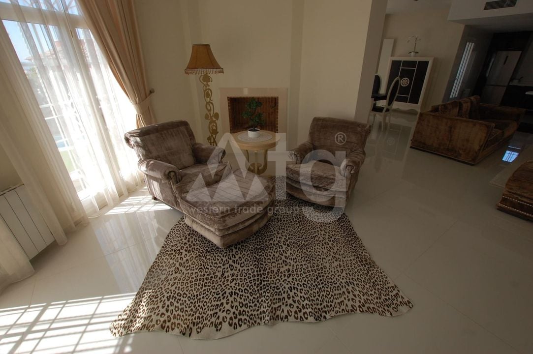 Villa de 5 chambres à Ciudad Quesada - IMC89139 - Photo - 10
