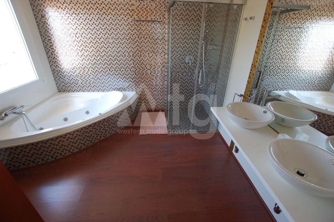 Villa de 5 chambres à Ciudad Quesada - IMC89139 - Photo - 21