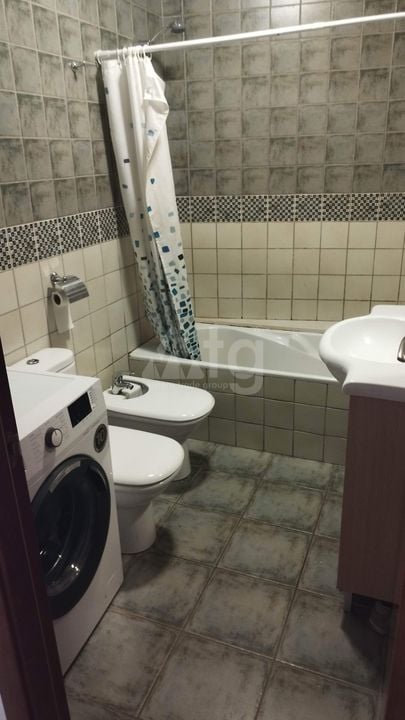 2 Schlafzimmer Appartement in Orba - PGP89462 - Foto - 9