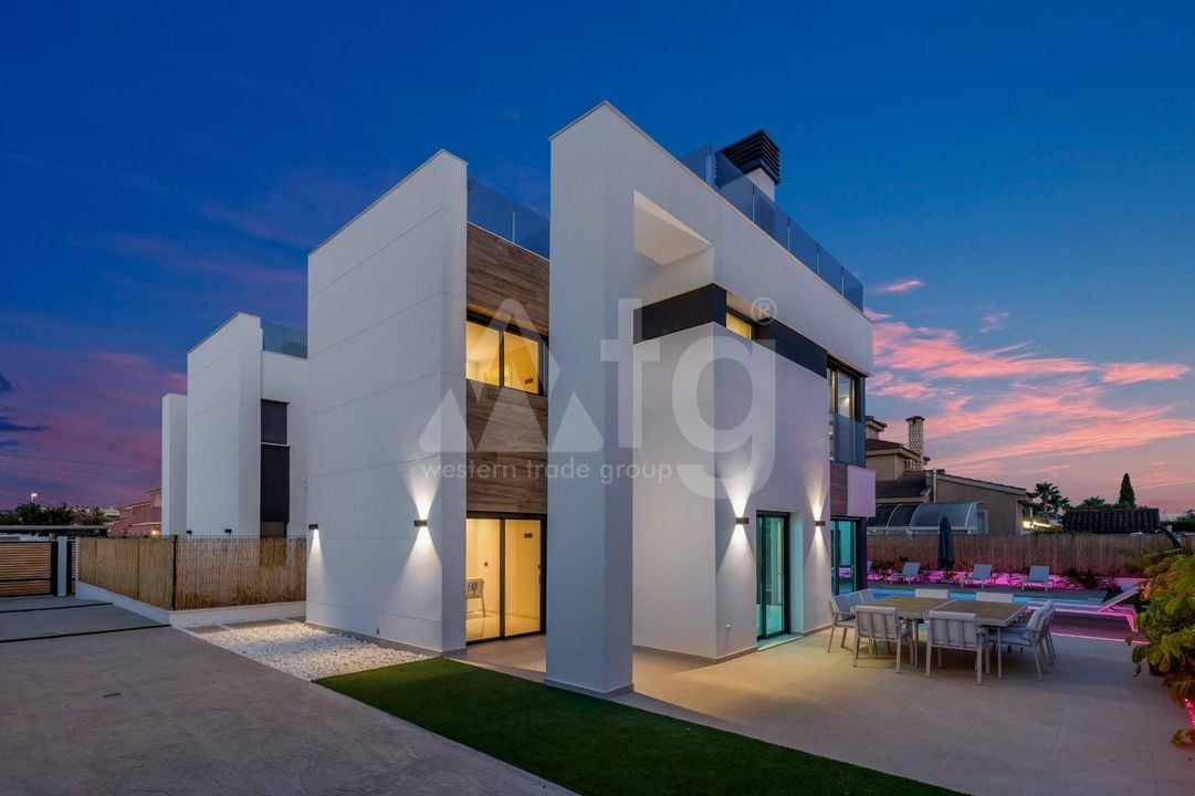 3 bedroom Villa in Torrevieja - ERD159686 - Photo - 6