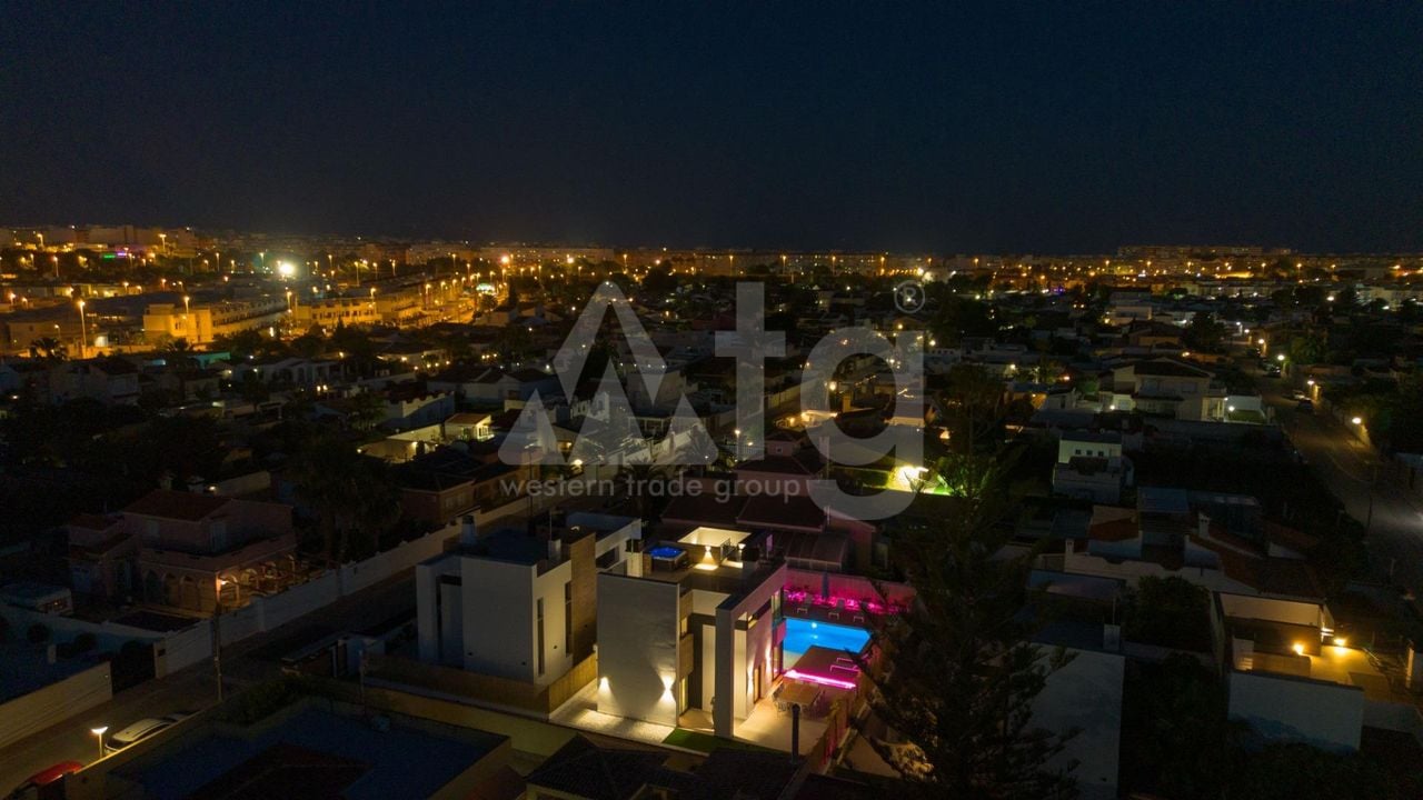 3 bedroom Villa in Torrevieja - ERD159686 - Photo - 14