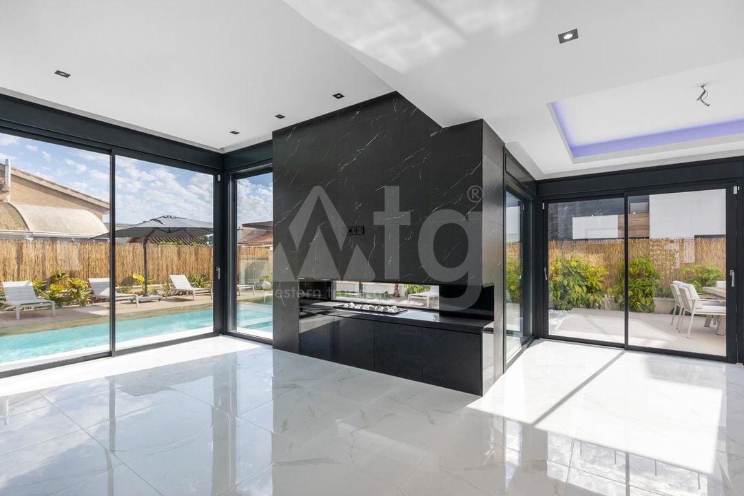 3 bedroom Villa in Torrevieja - ERD159686 - Photo - 24