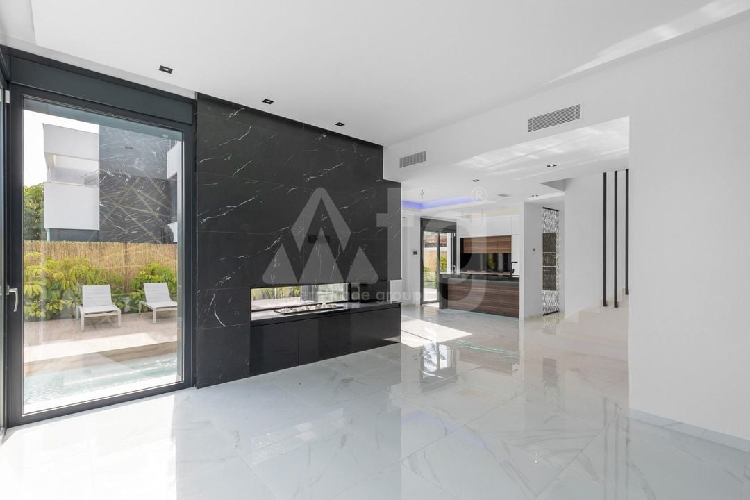 3 bedroom Villa in Torrevieja - ERD159686 - Photo - 27
