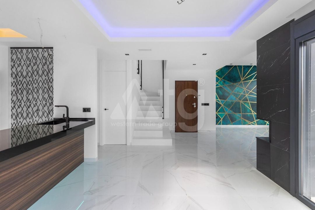 3 bedroom Villa in Torrevieja - ERD159686 - Photo - 32