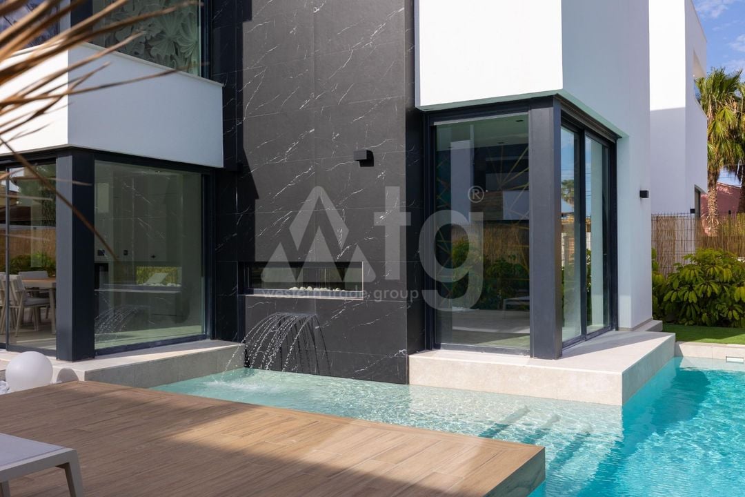 3 bedroom Villa in Torrevieja - ERD159686 - Photo - 19