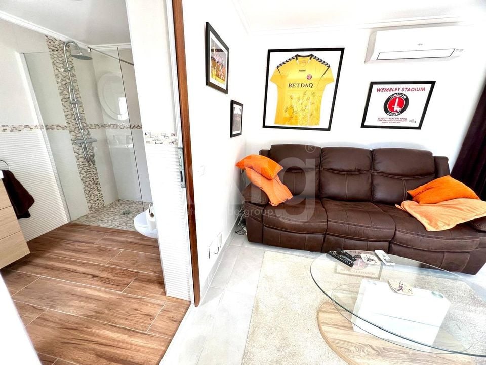 Villa de 6 chambres à Torrevieja - SHL90604 - Photo - 4