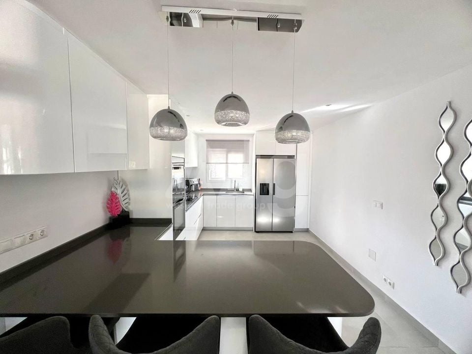 Villa de 6 chambres à Torrevieja - SHL90604 - Photo - 9