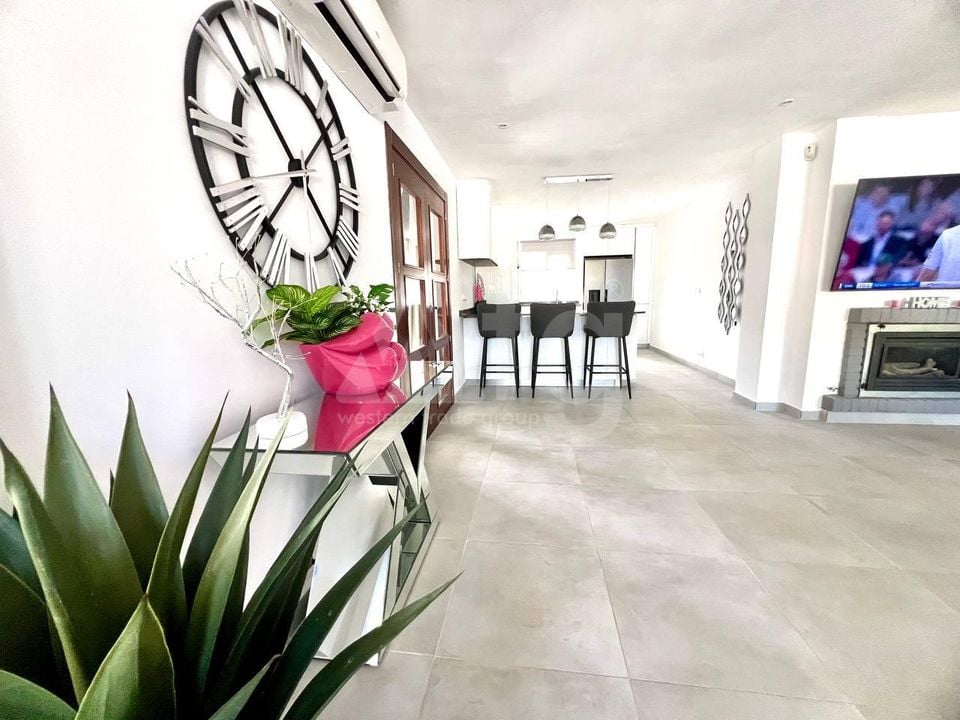 Villa de 6 chambres à Torrevieja - SHL90604 - Photo - 8