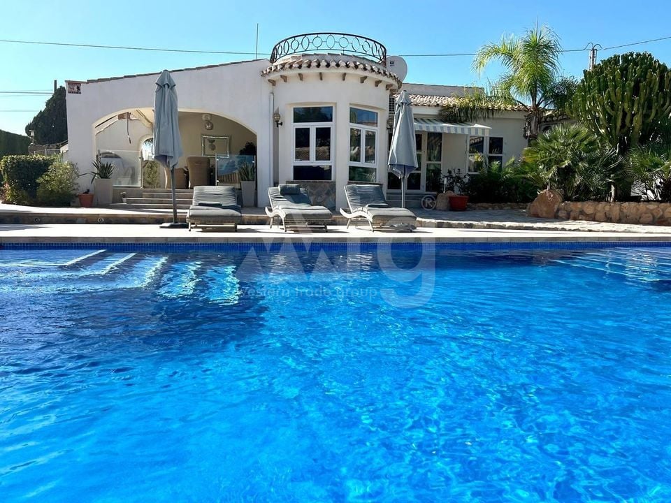 Villa de 6 chambres à Torrevieja - SHL90604 - Photo - 1