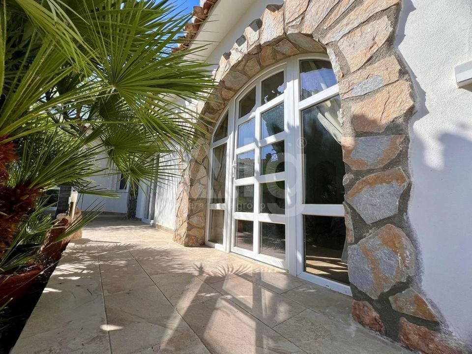 Villa de 6 chambres à Torrevieja - SHL90604 - Photo - 28