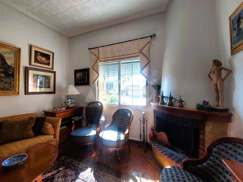 5 bedroom Villa in La Marina - CRR90998 - Photo - 8