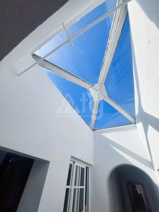 5 bedroom Villa in La Marina - CRR90998 - Photo - 33