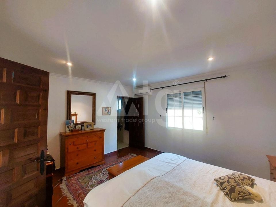 5 bedroom Villa in La Marina - CRR90998 - Photo - 21