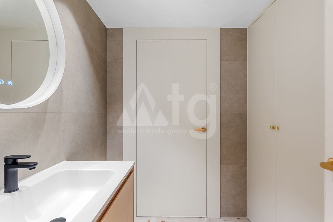 Appartement de 2 chambres à Alicante - CBB91004 - Photo - 25