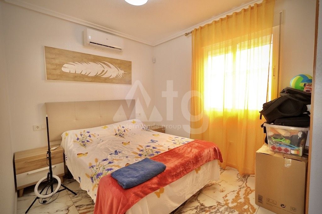 4 bedroom Villa in San Miguel de Salinas - DMS91458 - Photo - 8