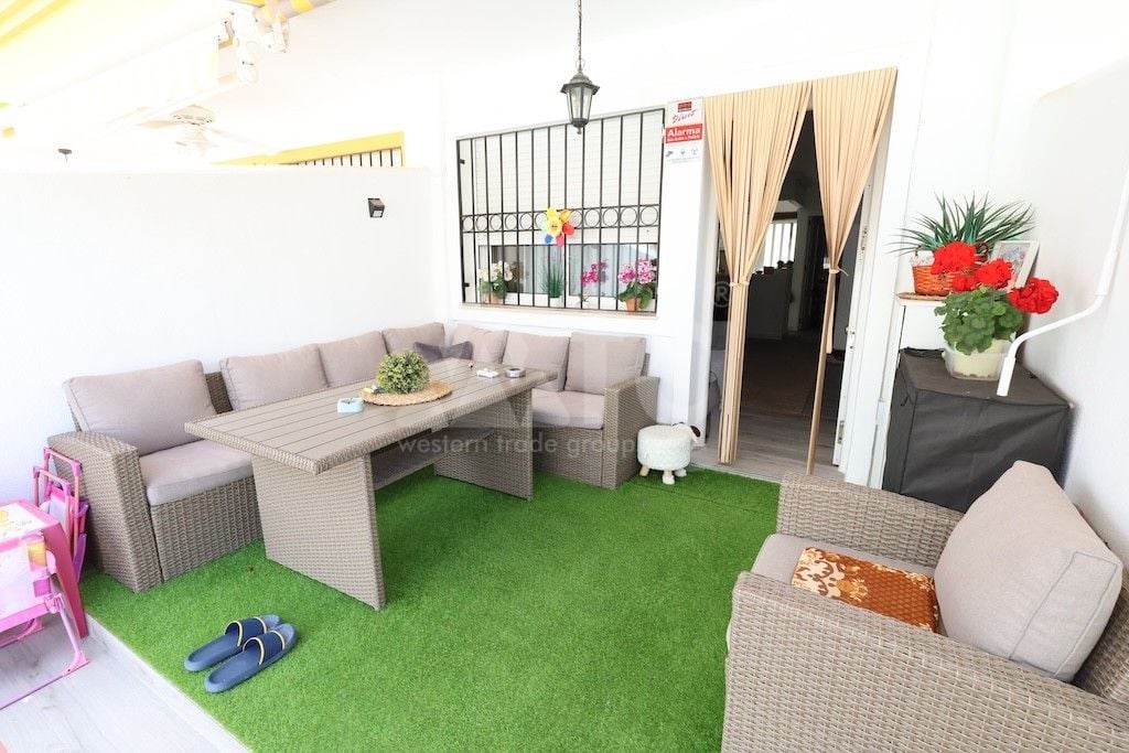 2 bedroom Townhouse in Torre de la Horadada - DMS120345 - Photo - 3