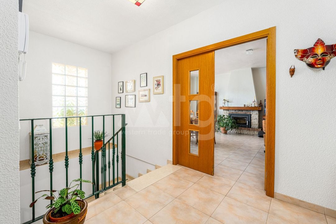 4 bedroom Villa in La Nucia - CGN91529 - Photo - 9