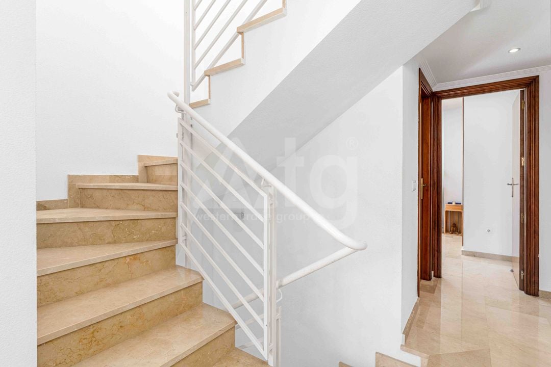 Penthouse cu 4 dormitoare în Calpe - CGN91544 - Imagini - 9