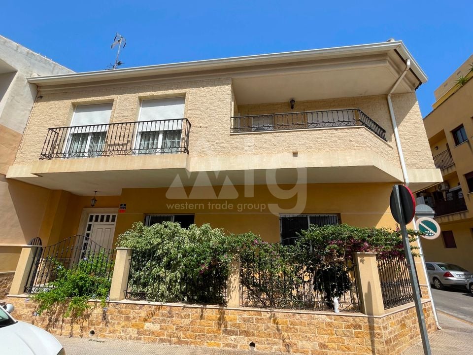 5 bedroom Townhouse in Formentera del Segura - SLN91737 - Photo - 1