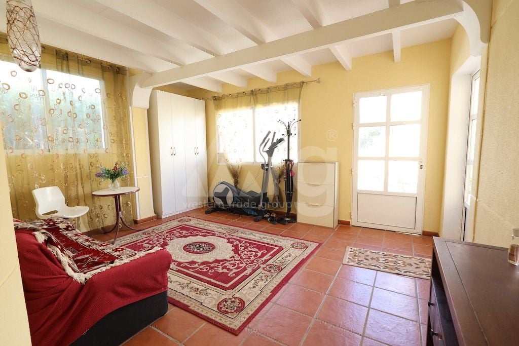 Villa de 4 chambres à Playa Flamenca - DMS142399 - Photo - 3