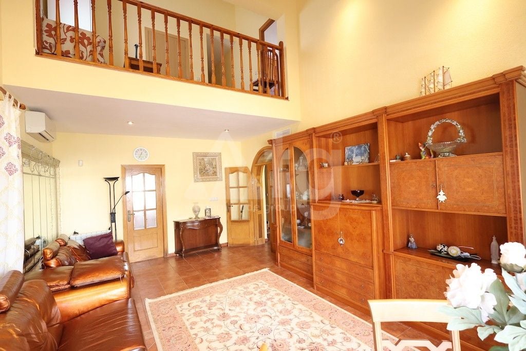 Villa de 4 chambres à Playa Flamenca - DMS142399 - Photo - 4