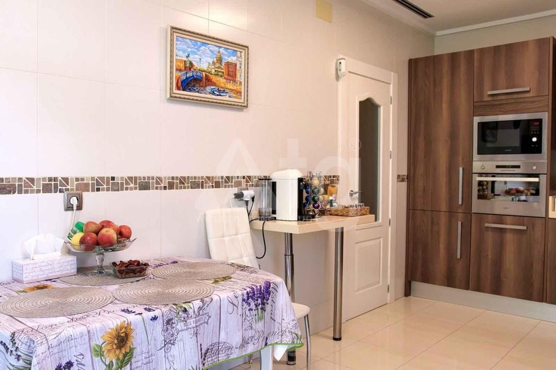 Vilă cu 5 dormitoare în Ciudad Quesada - SHL92469 - Imagini - 8