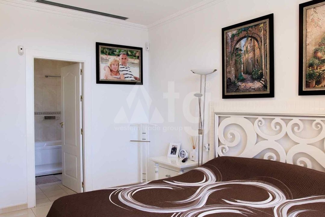 Vilă cu 5 dormitoare în Ciudad Quesada - SHL92469 - Imagini - 10