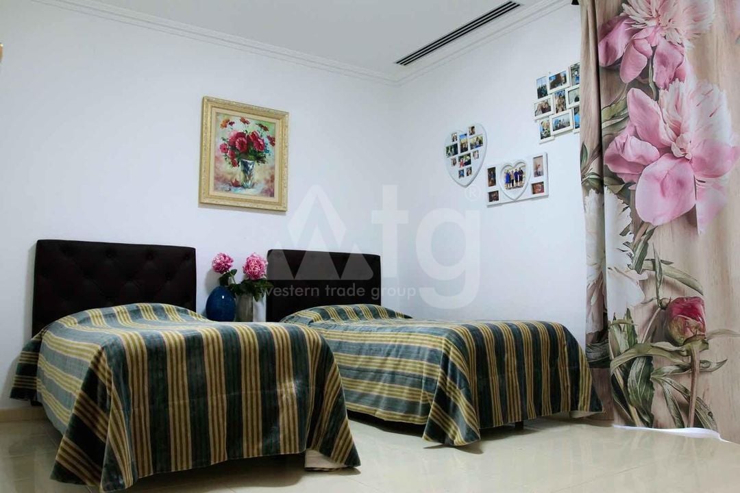 Vilă cu 5 dormitoare în Ciudad Quesada - SHL92469 - Imagini - 11