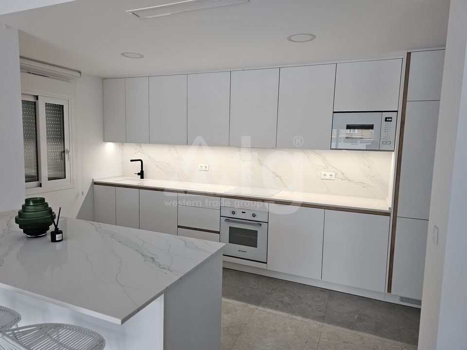 3 bedroom Apartment in Torrevieja - AGI130085 - Photo - 4