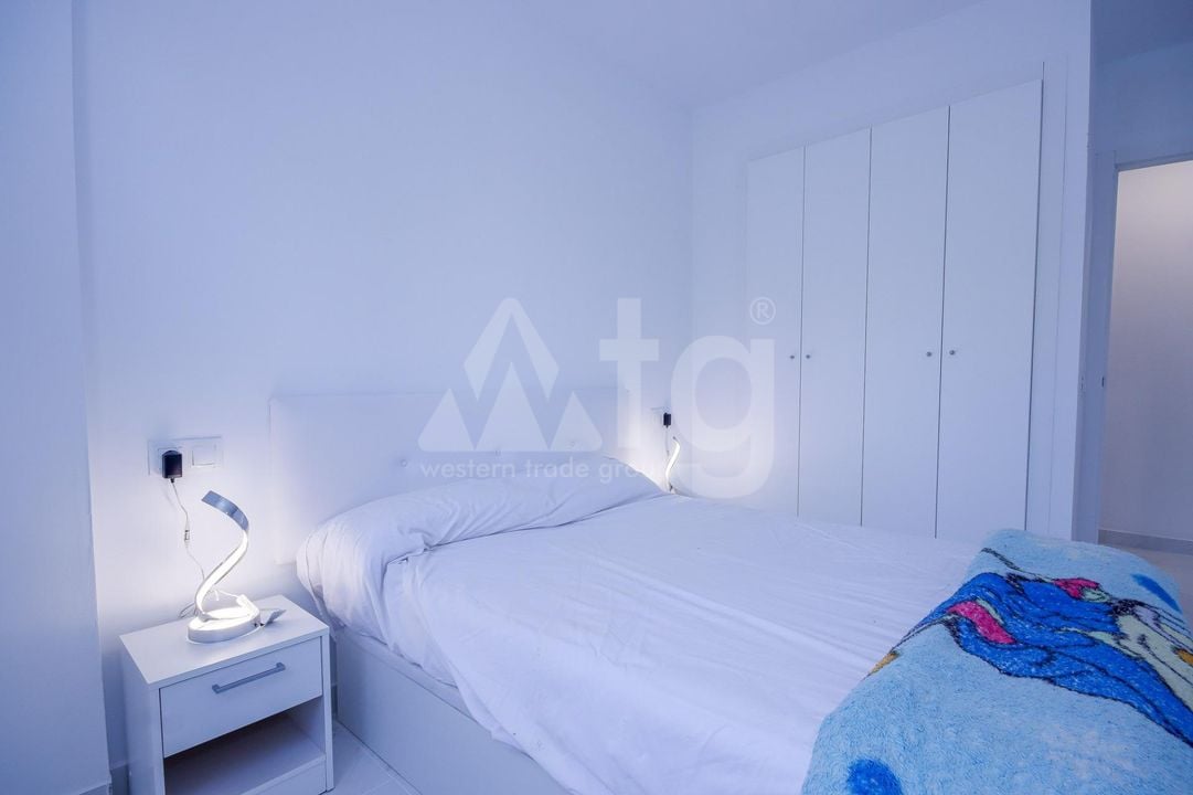 2 bedroom Apartment in Torrevieja - SV92659 - Photo - 10