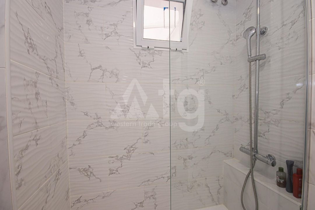 2 bedroom Apartment in Torrevieja - SV92659 - Photo - 17