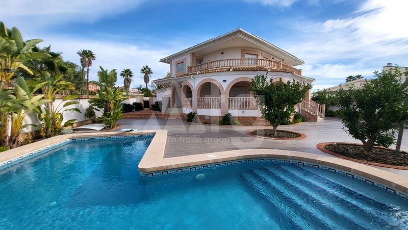4 bedroom Villa in Ciudad Quesada - TWTG130356 - Photo - 1