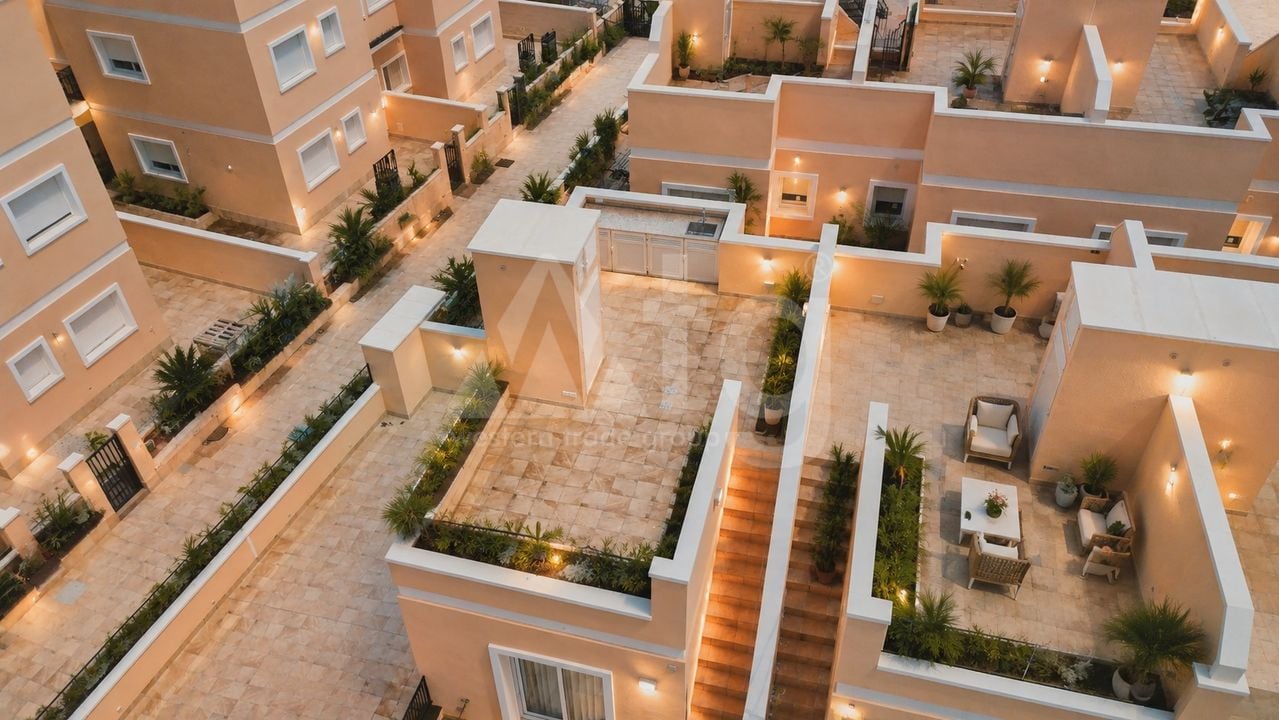 Townhouse de 3 chambres à Pilar de la Horadada - NS130733 - Photo - 11