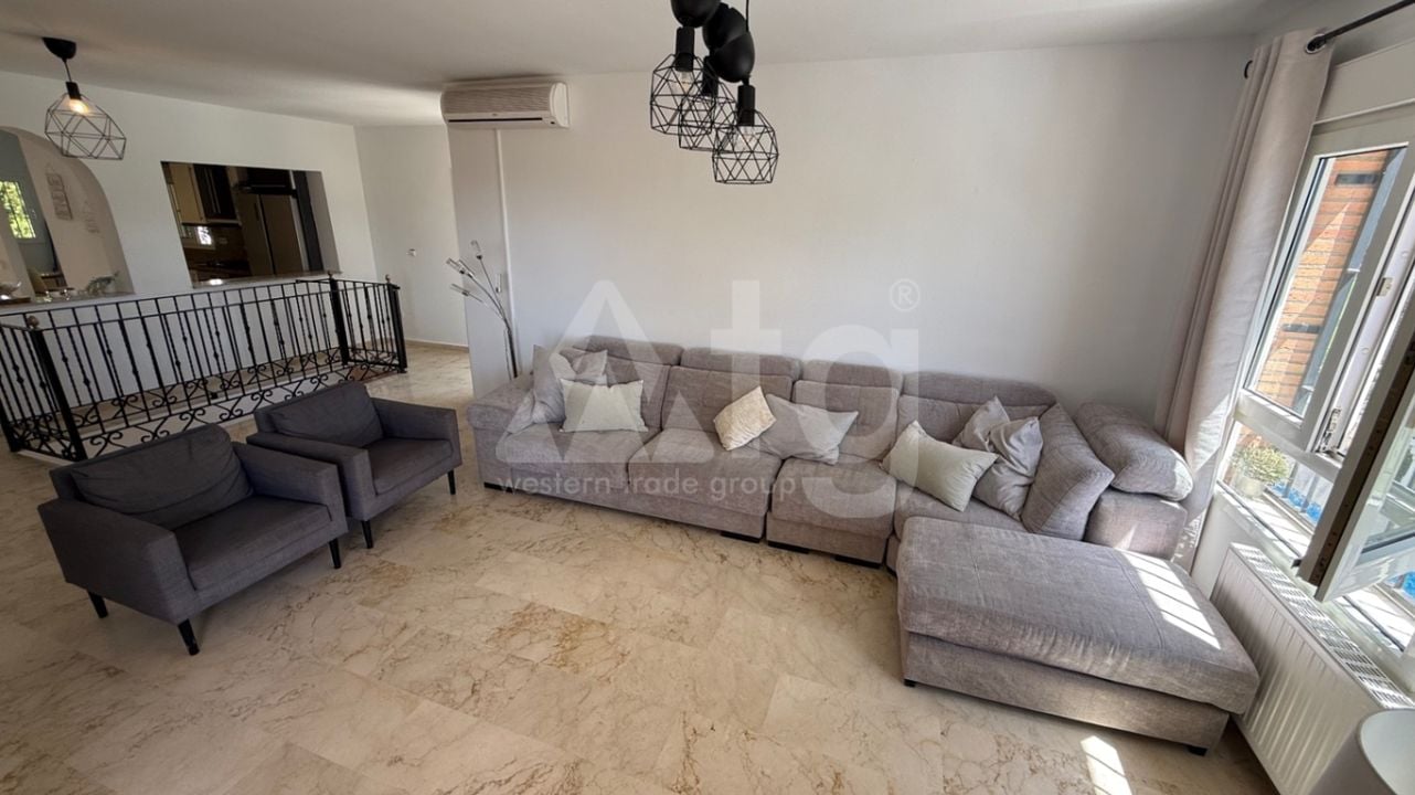 4 bedroom Villa in Orihuela - RCJ147363 - Photo - 3