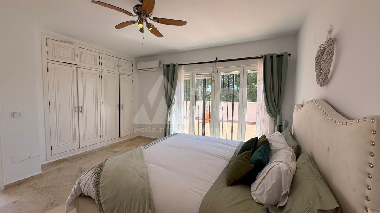 4 bedroom Villa in Orihuela - RCJ147363 - Photo - 10