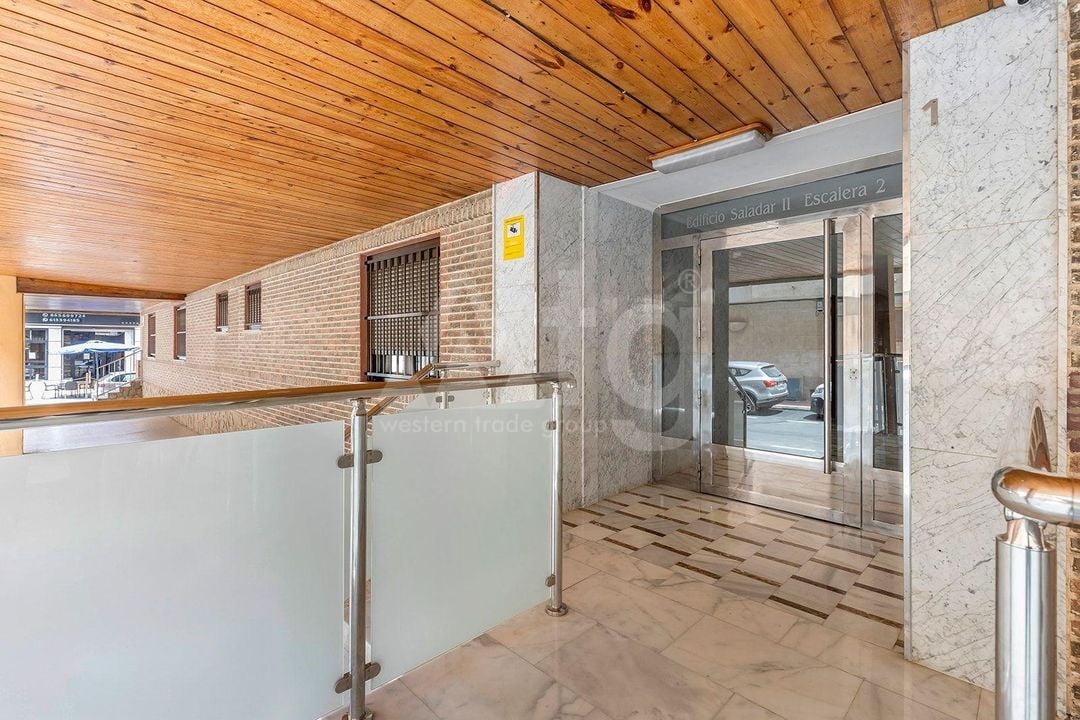 Apartamento de 3 habitaciones en Torrevieja - SHL93332 - Foto - 30