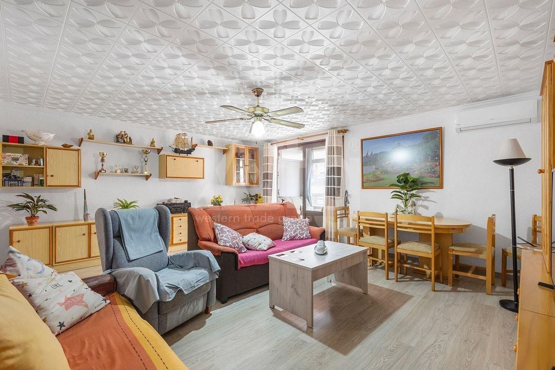 Apartamento de 3 habitaciones en Torrevieja - SHL93332 - Foto - 3