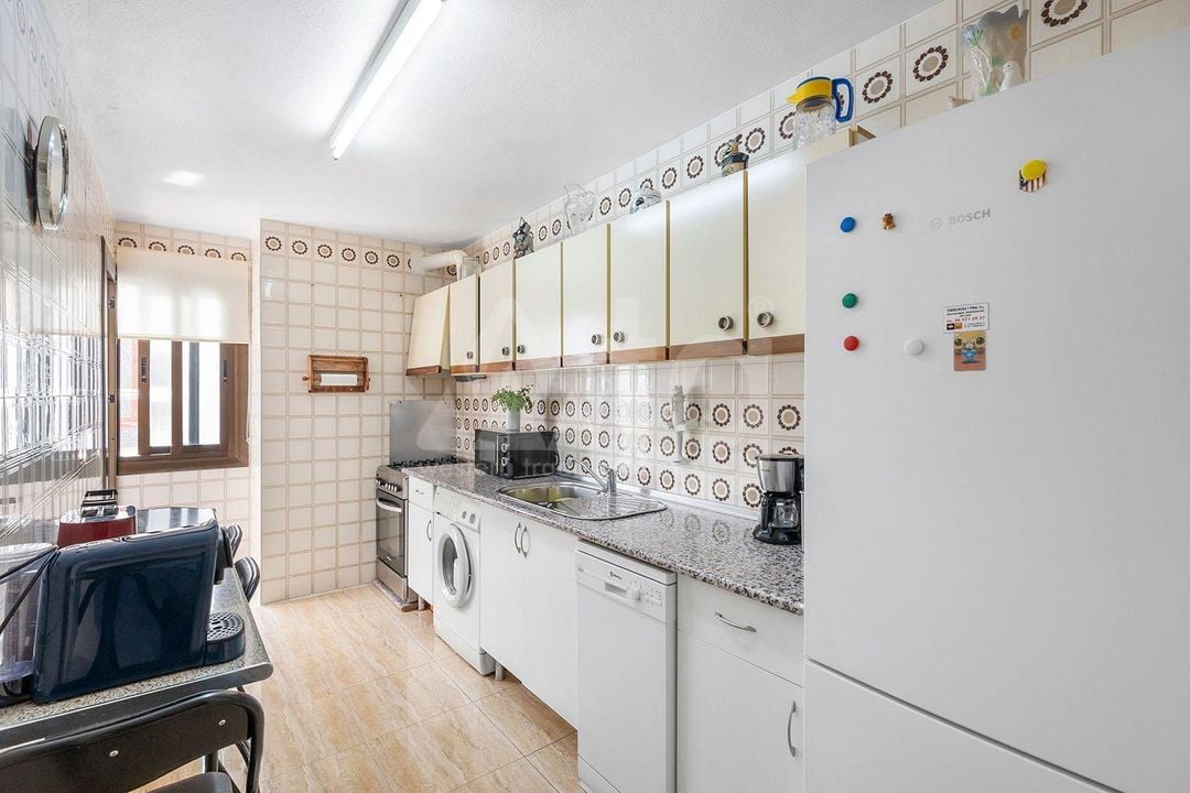 Apartamento de 3 habitaciones en Torrevieja - SHL93332 - Foto - 8