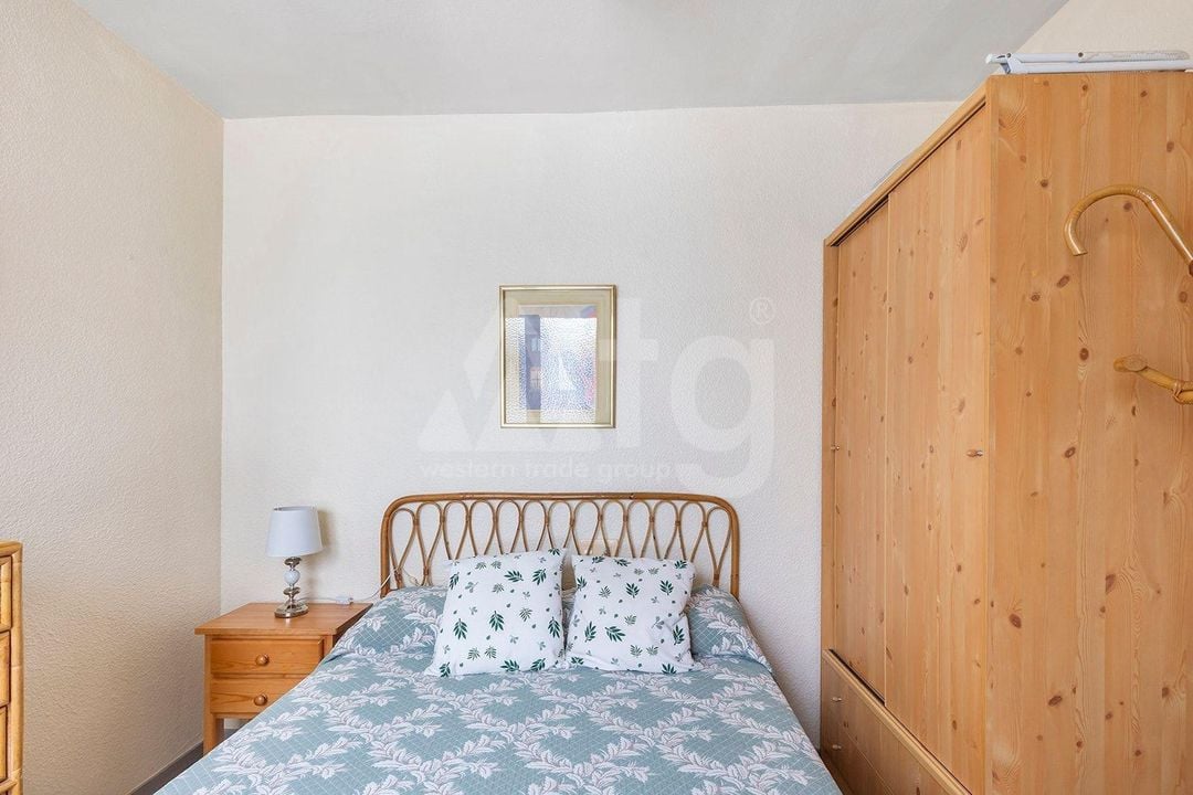 Apartamento de 3 habitaciones en Torrevieja - SHL93332 - Foto - 14