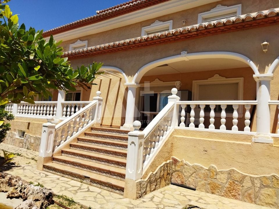 6 bedroom Villa in Calpe - ESP93460 - Photo - 3