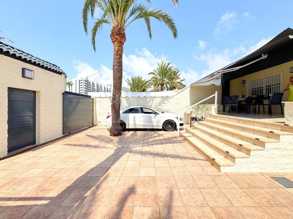 Villa de 4 chambres à Torrevieja - B93667 - Photo - 23