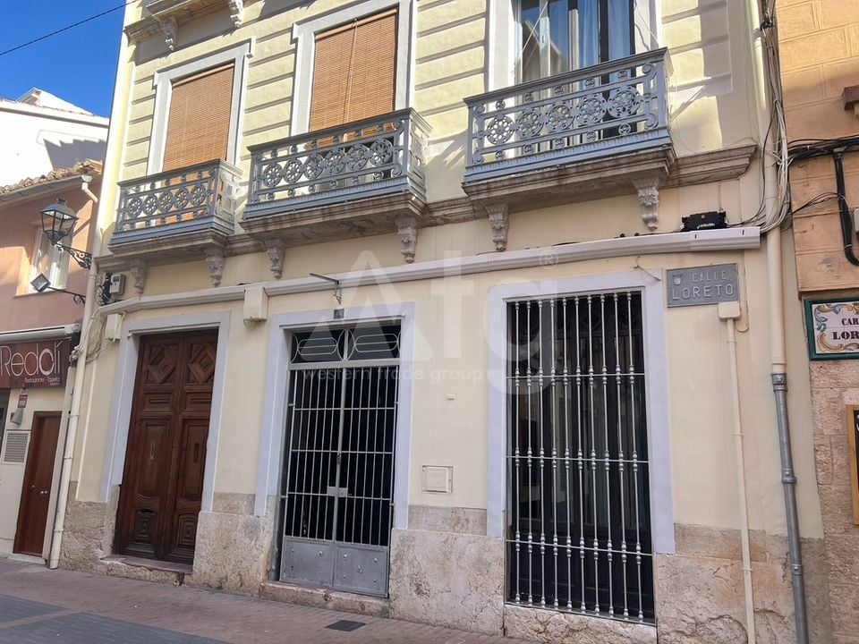 7 bedroom Townhouse in Denia - APG93789 - Photo - 1